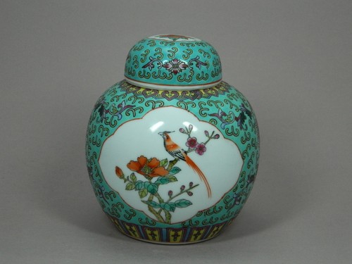 Deckelvase aus porzellan - deckelvase, höhe